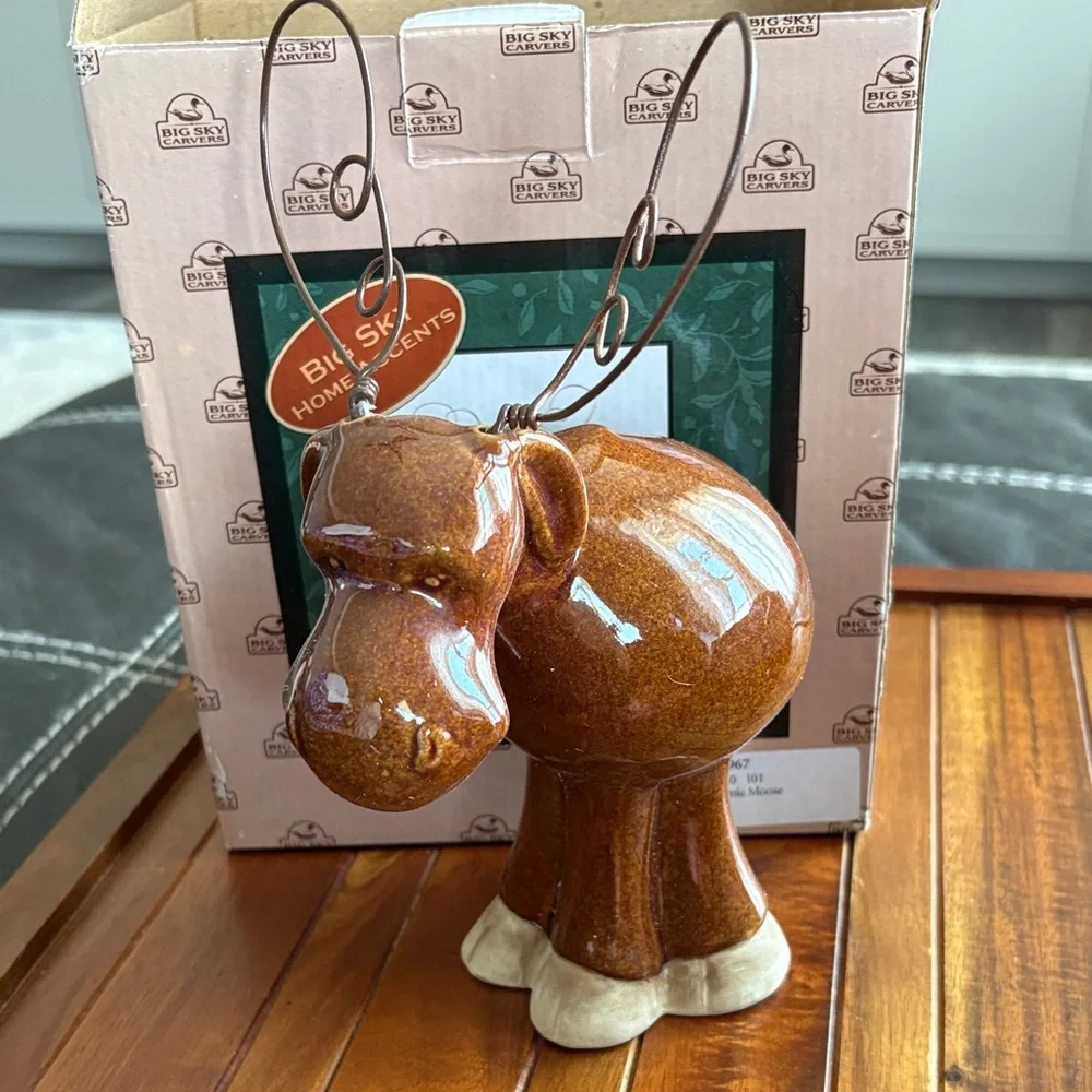 Big Sky Carvers Whimsical Ceramic Moose - Brown - Picture 3 of 6
